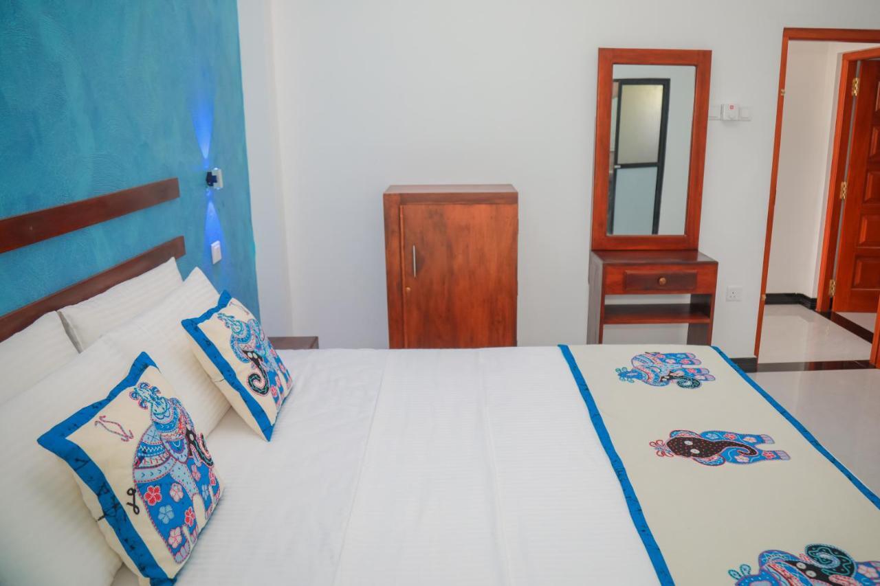 Blue Berry Villa Хиккадува Экстерьер фото