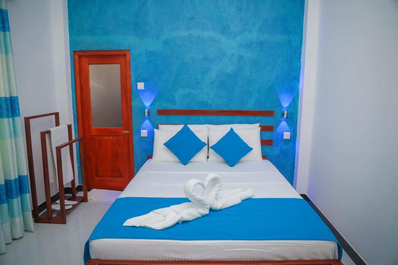 Blue Berry Villa Хиккадува Экстерьер фото